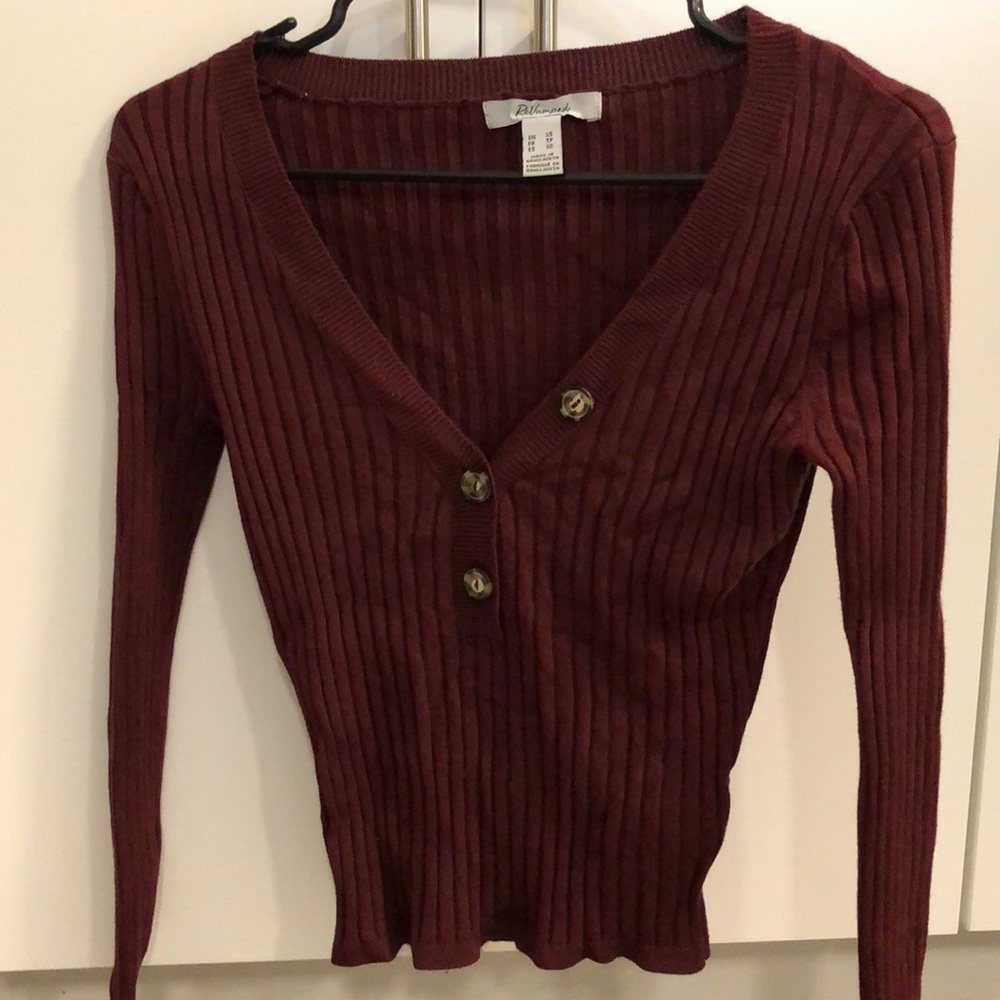 Maroon cropped button down sweater WORN ONCE